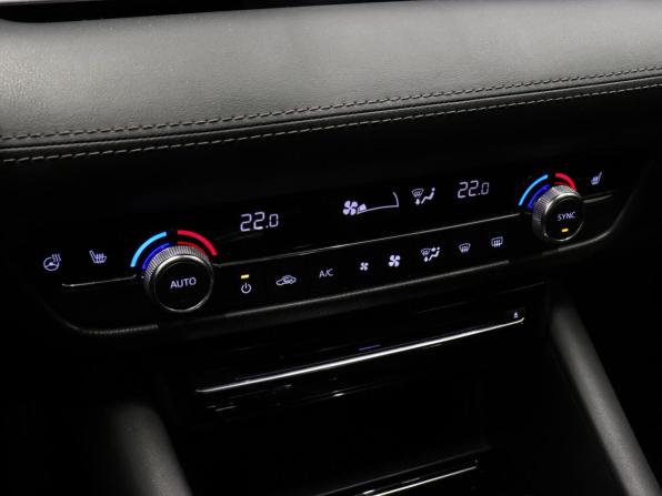 Mazda 6 III (GJ) Рестайлинг 2 с пробегом 2019 года, цена 2 530 000 рублей, 59526 км, седан, Автокод Объявления
