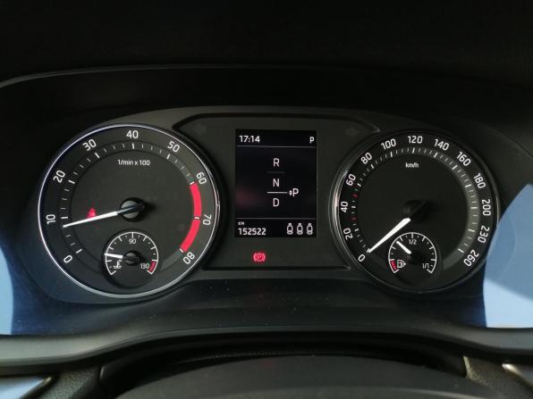 Skoda Octavia IV (A8) с пробегом 2021 года, цена 1 749 000 рублей, 152251 км, лифтбек, Автокод Объявления