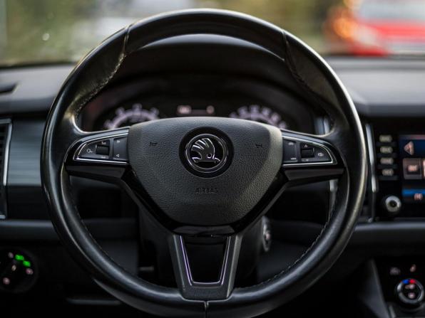 Skoda Kodiaq I с пробегом 2019 года, цена 2 188 000 рублей, 155560 км, внедорожник, Автокод Объявления