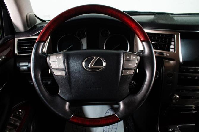 Lexus LX III Рестайлинг с пробегом 2013 года, цена 4 829 000 рублей, 172000 км, внедорожник, Автокод Объявления