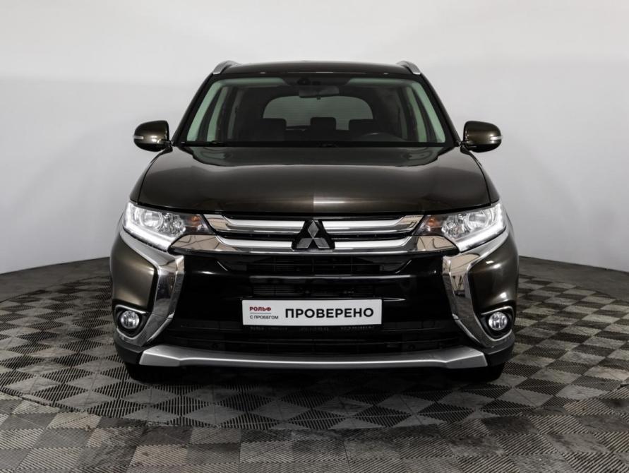 Mitsubishi Outlander III Рестайлинг 2 Санкт-Петербург  - изображение 2