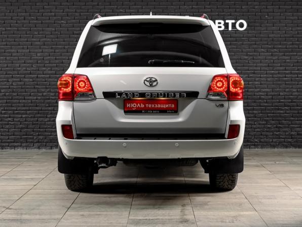 Toyota Land Cruiser 200 Series Рестайлинг 1 с пробегом 2013 года, цена 4 400 000 рублей, 191721 км, внедорожник, Автокод Объявления