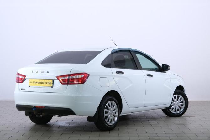 Lada (ВАЗ) Vesta I с пробегом 2018 года, цена 1 079 000 рублей, 154800 км, седан, Автокод Объявления