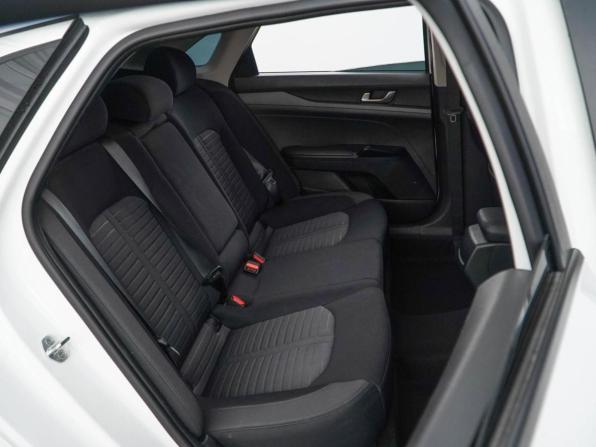 Kia K5 III с пробегом 2020 года, цена 2 457 077 рублей, 59791 км, седан, Автокод Объявления