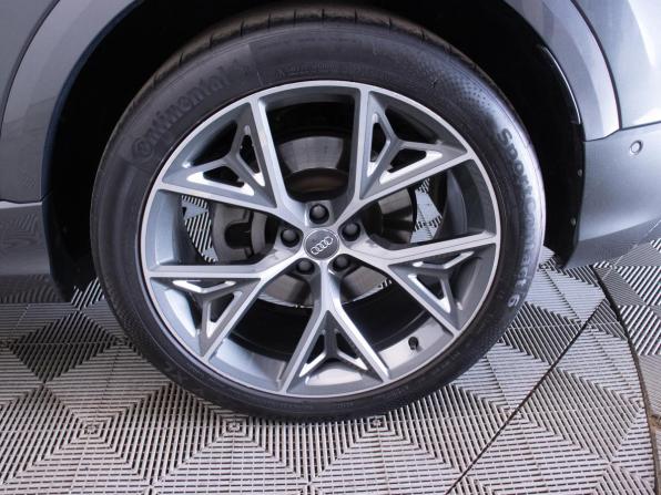 Audi Q8 I (4M) с пробегом 2019 года, цена 6 940 000 рублей, 40749 км, внедорожник, Автокод Объявления