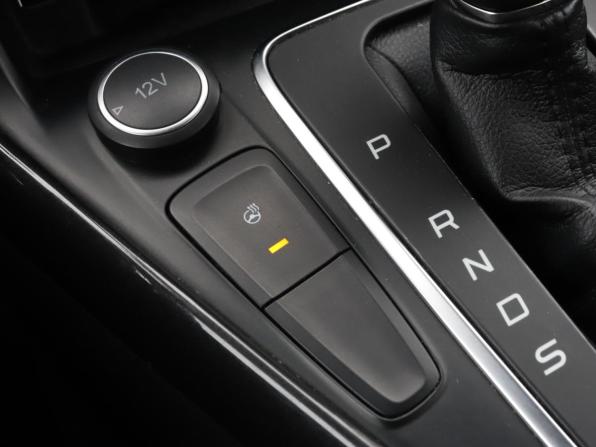 Ford Focus III Рестайлинг с пробегом 2017 года, цена 830 000 рублей, 255066 км, универсал, Автокод Объявления