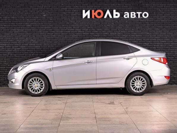 Hyundai Solaris I Рестайлинг с пробегом 2016 года, цена 1 200 000 рублей, 42814 км, седан, Автокод Объявления