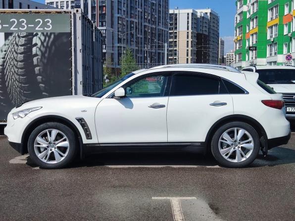 Infiniti FX II (S51) Рестайлинг с пробегом 2013 года, цена 1 670 000 рублей, 100000 км, внедорожник, Автокод Объявления