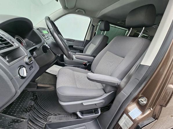 Volkswagen Caravelle T5 Рестайлинг с пробегом 2011 года, цена 2 569 000 рублей, 122960 км, минивэн, Автокод Объявления