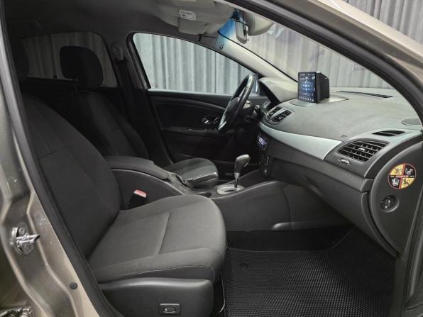 Renault Fluence I с пробегом 2012 года, цена 669 000 рублей, 198000 км, седан, Автокод Объявления