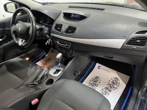 Renault Megane III с пробегом 2012 года, цена 715 000 рублей, 163135 км, хэтчбек, Автокод Объявления