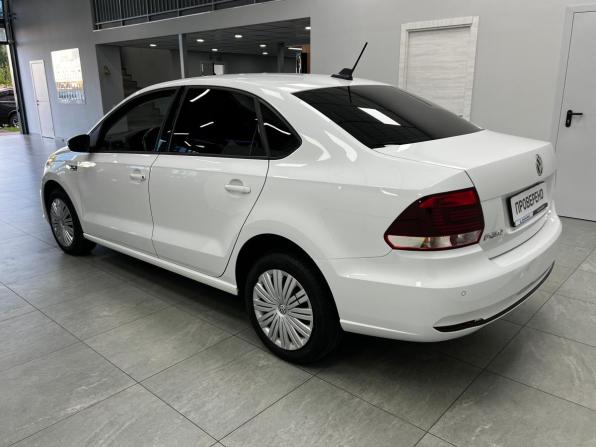Volkswagen Polo V Рестайлинг с пробегом 2020 года, цена 1 350 000 рублей, 115827 км, седан, Автокод Объявления