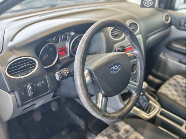 Ford Focus II Рестайлинг с пробегом 2008 года, цена 499 000 рублей, 189000 км, седан, Автокод Объявления