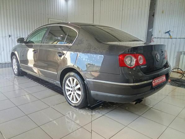 Volkswagen Passat B6 с пробегом 2007 года, цена 655 000 рублей, 240000 км, седан, Автокод Объявления