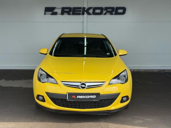 Opel Astra J Рестайлинг с пробегом 2014 года, цена 849 000 рублей, 183000 км, хэтчбек, Автокод Объявления