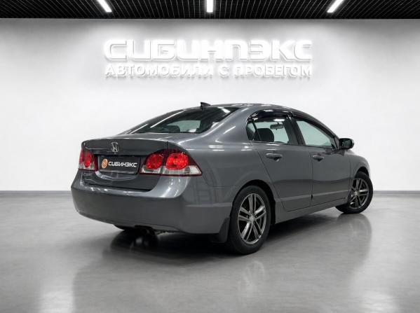Honda Civic VIII Рестайлинг с пробегом 2010 года, цена 880 000 рублей, 268672 км, седан, Автокод Объявления