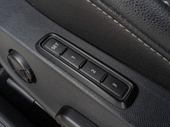 Volkswagen Jetta VII с пробегом 2020 года, цена 2 295 000 рублей, 78975 км, седан, Автокод Объявления