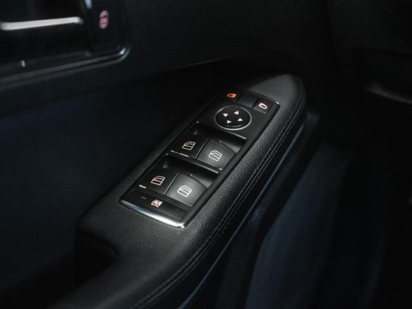 Mercedes-Benz E-Класс IV (W212 S212 C207) с пробегом 2011 года, цена 1 649 000 рублей, 311588 км, седан, Автокод Объявления