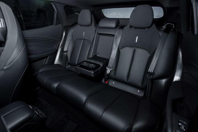 Новый Omoda C7 2026 года, цена 3 495 000 рублей, внедорожник, Автокод Объявления