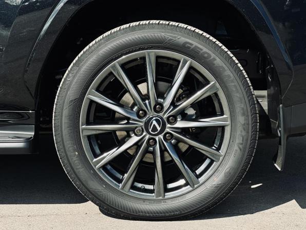 Lexus LX IV с пробегом 2024 года, цена 20 860 000 рублей, 18 км, внедорожник, Автокод Объявления