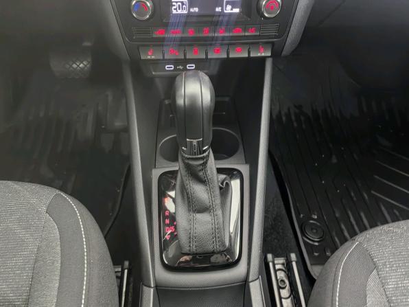 Volkswagen Polo VI с пробегом 2021 года, цена 1 799 000 рублей, 56304 км, лифтбек, Автокод Объявления