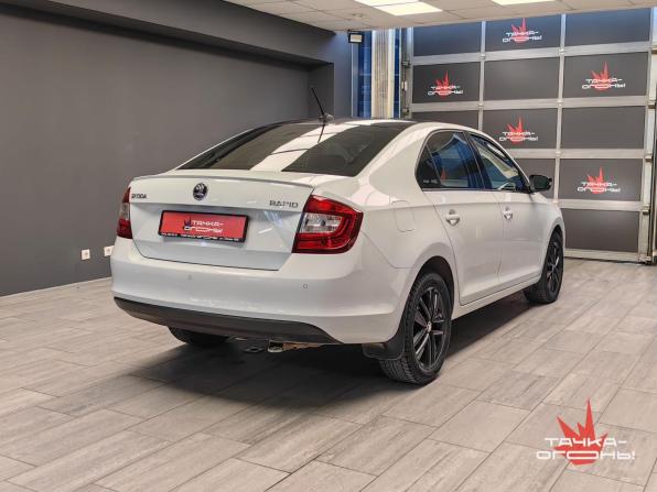 Skoda Rapid I с пробегом 2017 года, цена 1 230 000 рублей, 150000 км, лифтбек, Автокод Объявления
