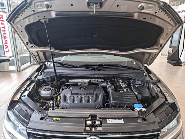 Volkswagen Tiguan II с пробегом 2018 года, цена 2 900 000 рублей, 54028 км, внедорожник, Автокод Объявления