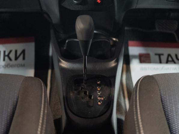 Toyota Vitz III (XP130) Рестайлинг 2 с пробегом 2017 года, цена 1 115 000 рублей, 55627 км, хэтчбек, Автокод Объявления