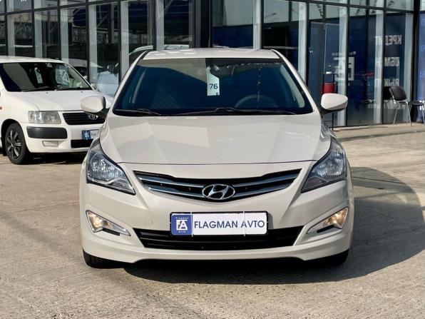 Hyundai Solaris I Рестайлинг с пробегом 2015 года, цена 850 000 рублей, 159900 км, хэтчбек, Автокод Объявления