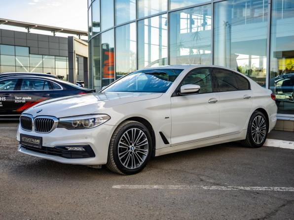 BMW 5 серии VII (G30/G31/G38) с пробегом 2017 года, цена 3 318 000 рублей, 91038 км, седан, Автокод Объявления
