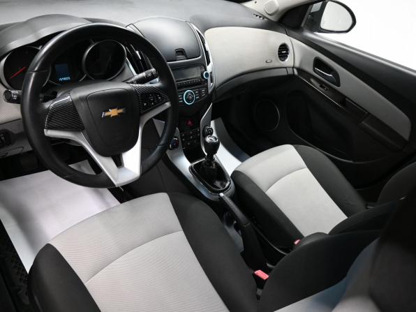 Chevrolet Cruze I Рестайлинг с пробегом 2013 года, цена 1 065 000 рублей, 159805 км, универсал, Автокод Объявления