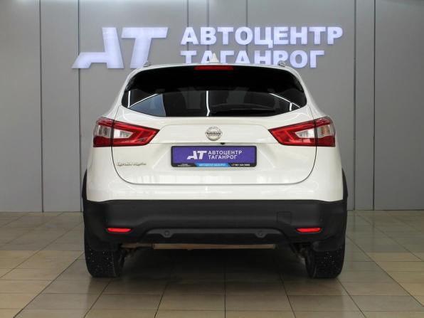 Nissan Qashqai II с пробегом 2018 года, цена 1 799 000 рублей, 152000 км, внедорожник, Автокод Объявления