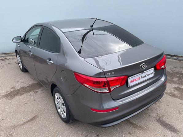 Kia Rio III Рестайлинг с пробегом 2016 года, цена 899 000 рублей, 252411 км, седан, Автокод Объявления