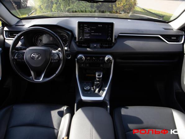 Toyota RAV4 V (XA50) с пробегом 2022 года, цена 3 598 000 рублей, 134769 км, внедорожник, Автокод Объявления