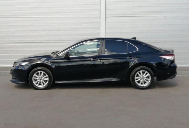 Toyota Camry VIII (XV70) с пробегом 2019 года, цена 2 390 000 рублей, 202001 км, седан, Автокод Объявления