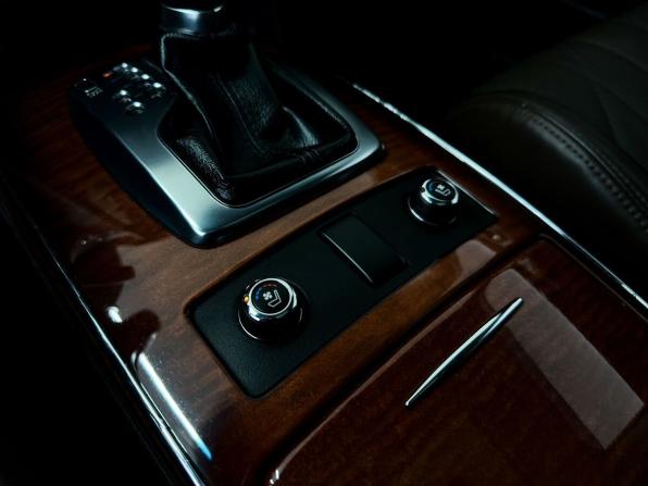 Infiniti QX70 с пробегом 2016 года, цена 2 250 000 рублей, 218902 км, внедорожник, Автокод Объявления