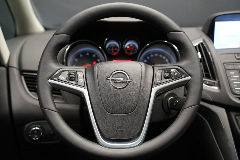 Opel Zafira C Крым  - изображение 15