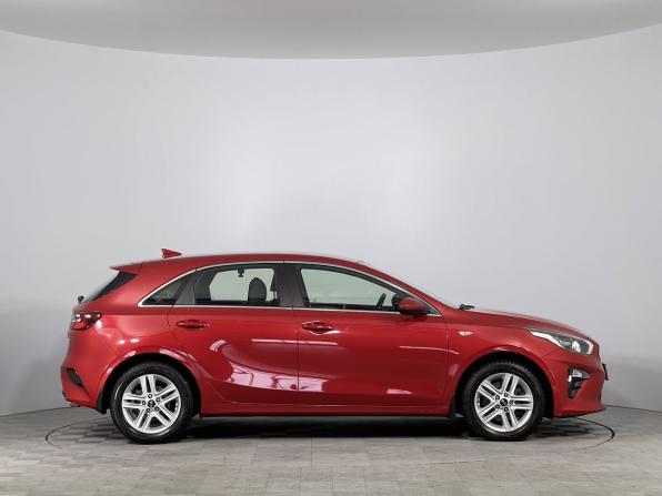 Kia Ceed III с пробегом 2018 года, цена 1 650 000 рублей, 95890 км, хэтчбек, Автокод Объявления