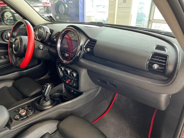 Mini Clubman II Рестайлинг с пробегом 2021 года, цена 2 255 900 рублей, 105422 км, универсал, Автокод Объявления