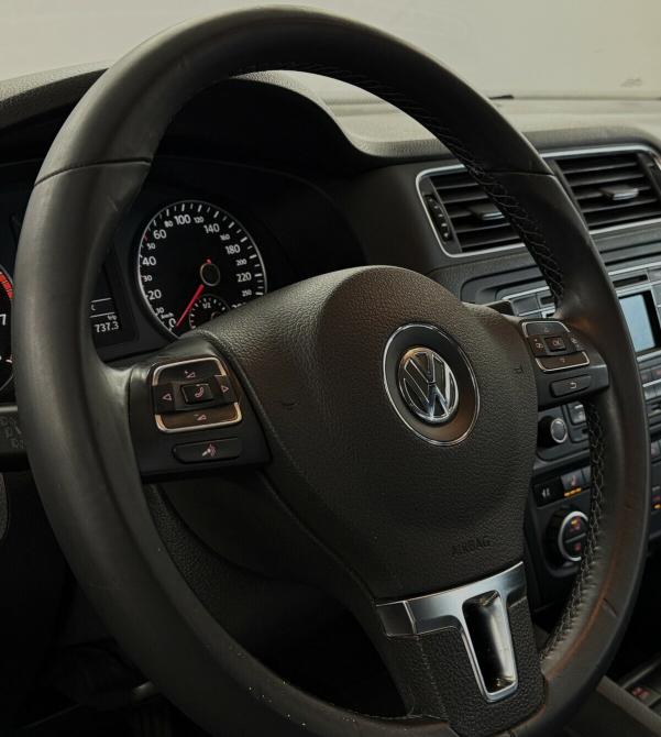 Volkswagen Jetta VI Москва  - изображение 10