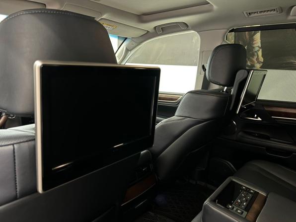 Lexus LX III Рестайлинг 2 с пробегом 2018 года, цена 11 000 000 рублей, 19898 км, внедорожник, Автокод Объявления