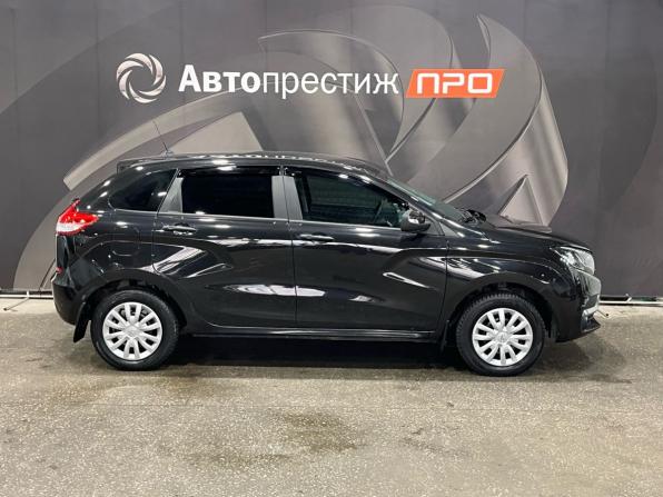 Lada (ВАЗ) XRAY I с пробегом 2018 года, цена 724 000 рублей, 131606 км, хэтчбек, Автокод Объявления