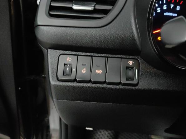 Kia Rio III Рестайлинг с пробегом 2015 года, цена 898 000 рублей, 213171 км, седан, Автокод Объявления