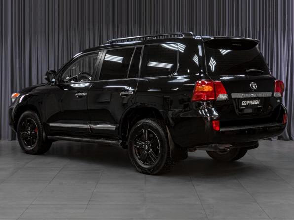 Toyota Land Cruiser 200 Series Рестайлинг 1 с пробегом 2012 года, цена 2 949 000 рублей, 385132 км, внедорожник, Автокод Объявления