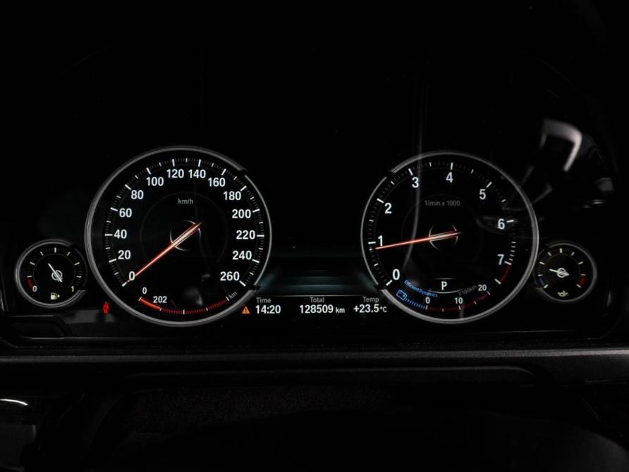 BMW 5 серии VI (F10/F11/F07) Рестайлинг Воронеж  - изображение 22
