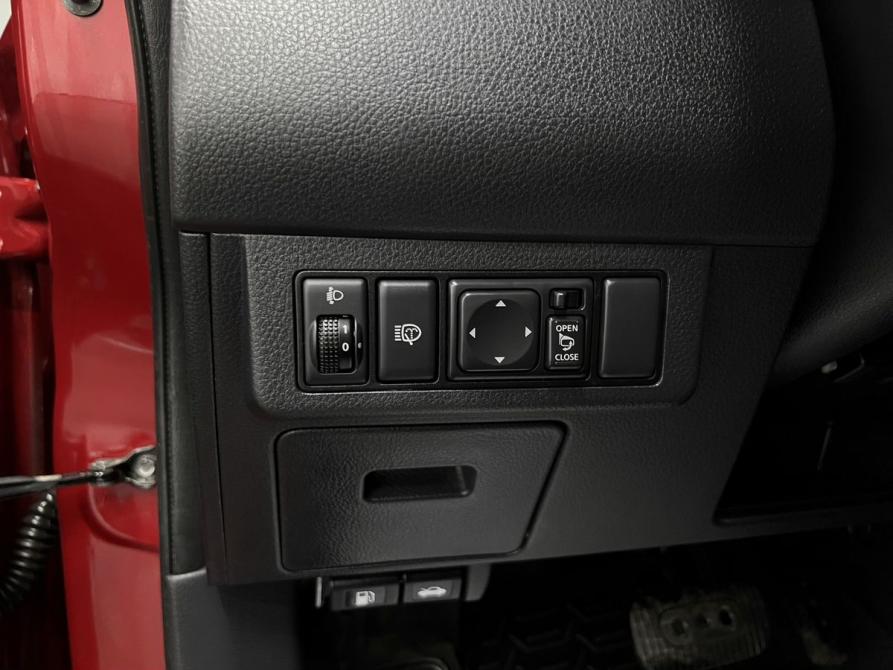Nissan Tiida I Рестайлинг Тверь  - изображение 17