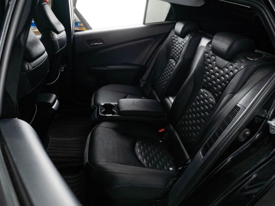 Toyota Prius IV (XW50) Тюмень  - изображение 9