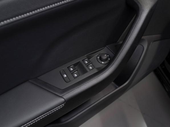Skoda Superb III Рестайлинг с пробегом 2025 года, цена 3 400 000 рублей, 30 км, лифтбек, Автокод Объявления