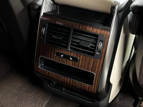 Land Rover Range Rover Sport II с пробегом 2015 года, цена 2 600 000 рублей, 223533 км, внедорожник, Автокод Объявления