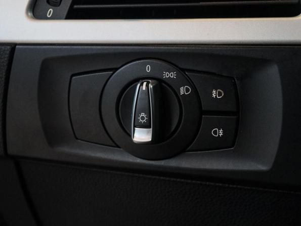 BMW 3 серии V (E90/E91/E92/E93) Рестайлинг с пробегом 2011 года, цена 1 120 000 рублей, 207729 км, седан, Автокод Объявления
